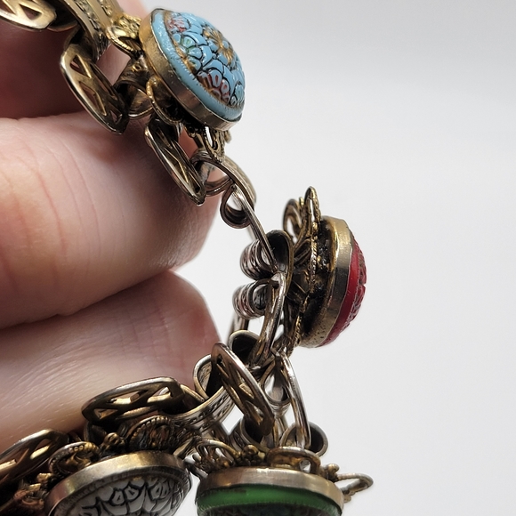 VTG Moroccan Style Multicolored Carved Cabochons Bracelet, Book Chain, Unsigned - Picture 3 of 7